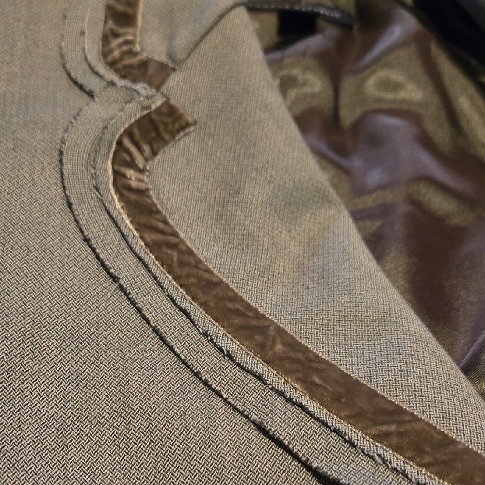 Banana Republic Two-Button Tan Blazer #926 - Picture 7 of 8